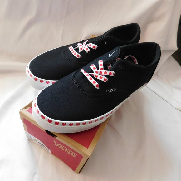 Vans Doheny Heart Sneakers Size Missy 6 New In Box - Picture 1 of 8